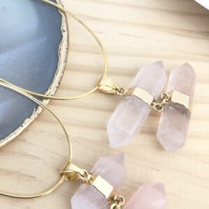 Colar de Ponta Biterminada Quartzo Rosa *Dupla
