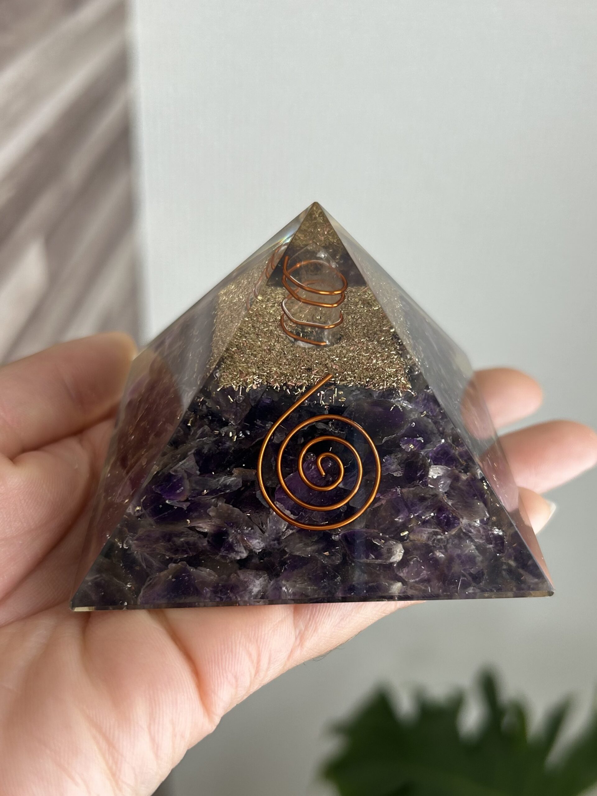 Orgonite de Ametista – 7 cm