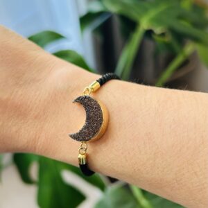 Pulseira Cordão Ajustável Formato Lua Agata