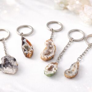 Chaveiro de Geodo de Ágata Natural – Proteção, Equilíbrio e Harmonia