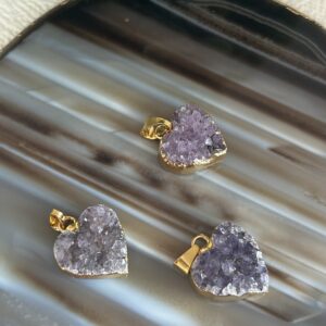 Pingente Drusa de Ametista em Formato de Coração • Proteção e Cura Emocional