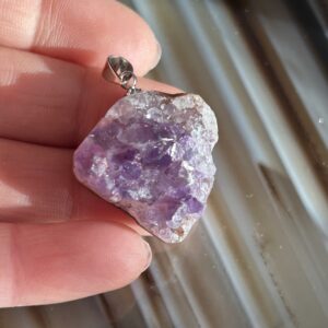 Pingente de Drusa de Ametista em Fatia – Proteção e Energia Natural