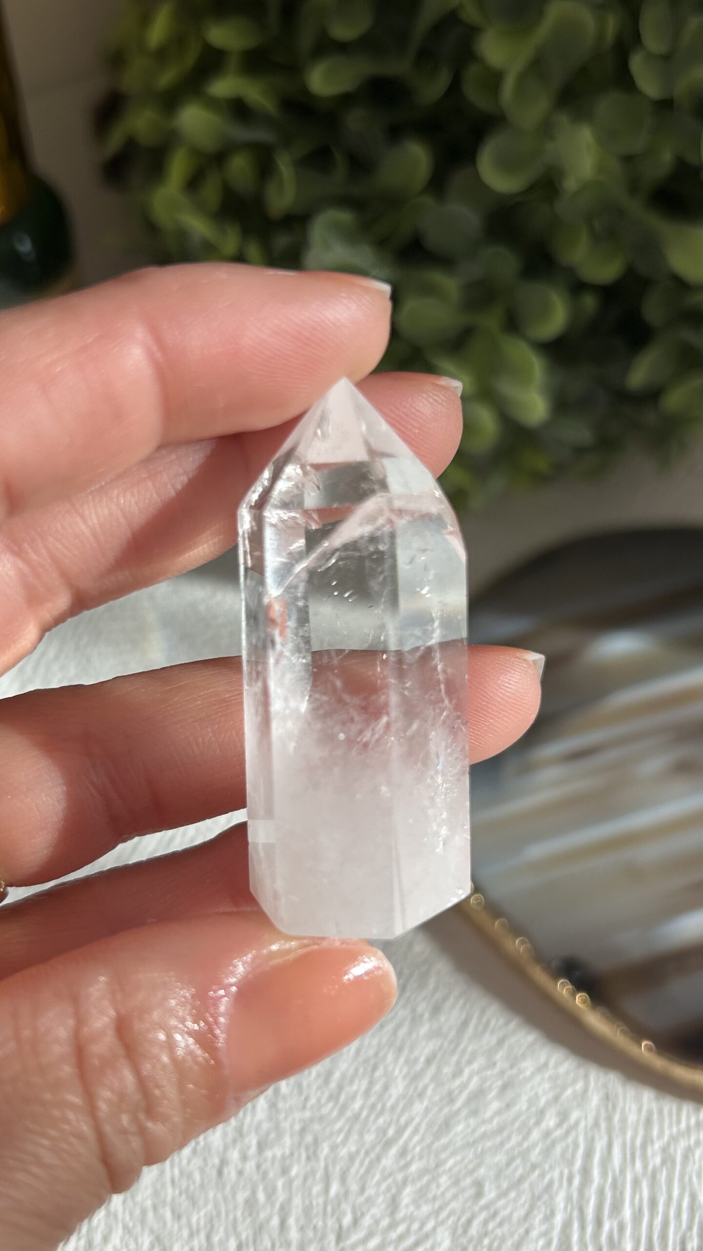Ponta de Quartzo Transparente Natural – Clareza, Amplificação e Alinhamento Energético - Imagem 5