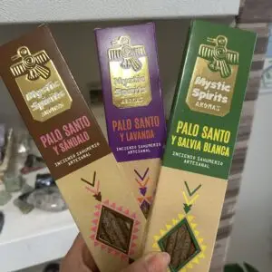 Incenso Artesanal Palo Santo Purificação, Relaxamento e Equilíbrio Energético