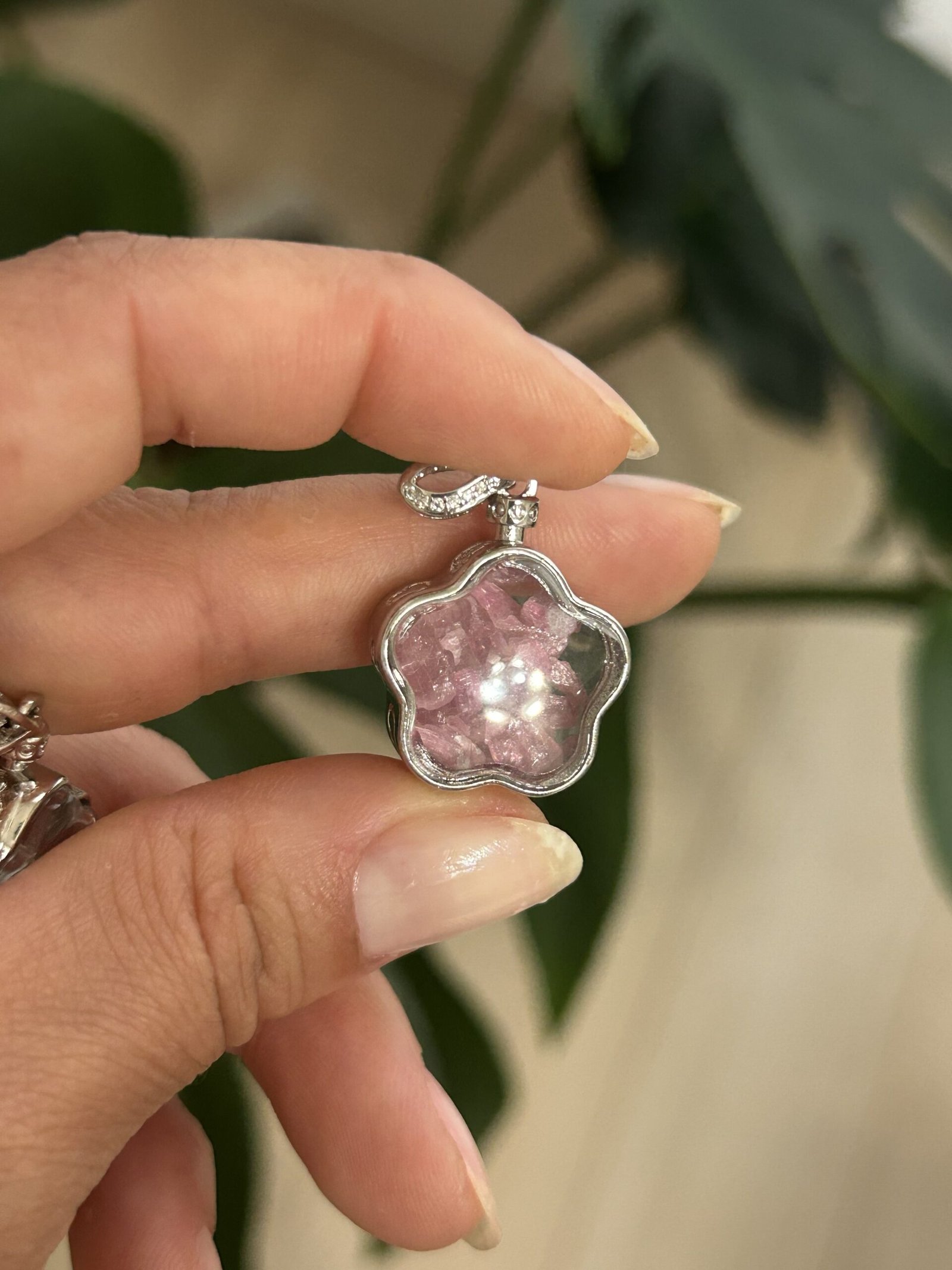 Pingente Flor com Pedra Cascalho (Sazare) - Imagem 3